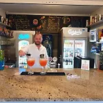 Ambre Mare Pobierowo - Noclegi Ze Sniadaniem I Basenem Couette-café Pobierowo
