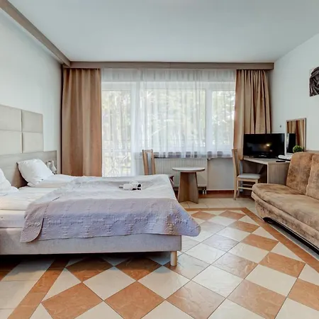 Bed & Breakfast Ambre Mare - Ze Sniadaniem I Basenem 4*