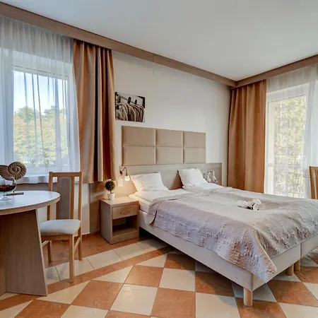 Ambre Mare - Wypoczynek Pod Palmami Pobierowo