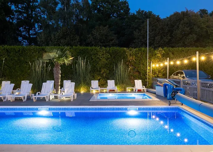 Ambre Mare - Wypoczynek Pod Palmami Bed & Breakfast Pobierowo