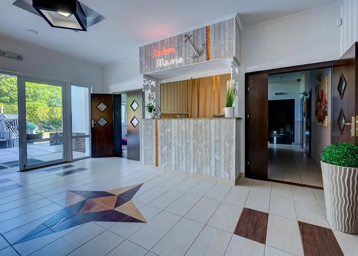 Ambre Mare - Wypoczynek Pod Palmami 波别罗沃